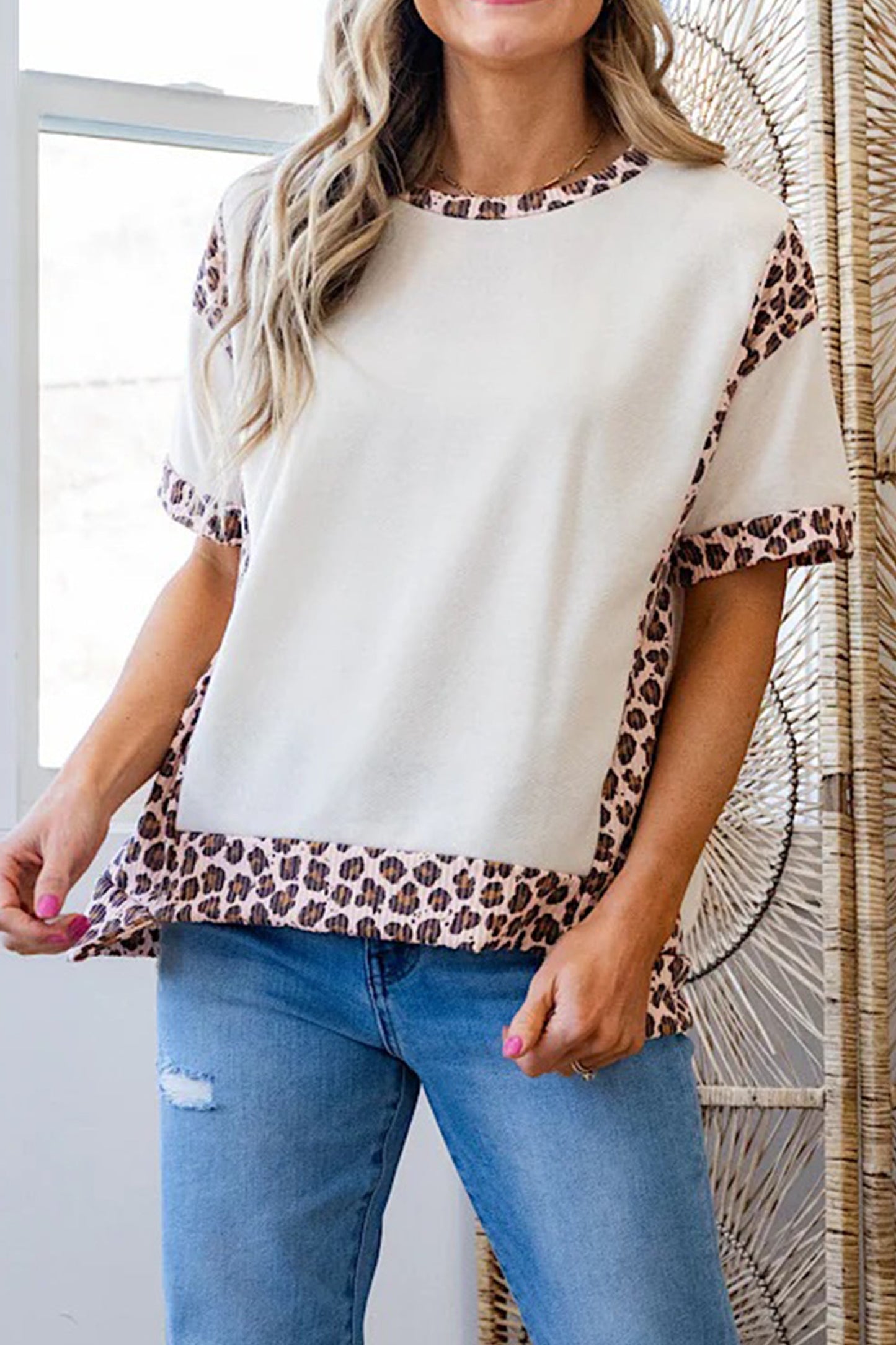 White Ribbed Leopard Patchwork Uneven Hem T Shirt