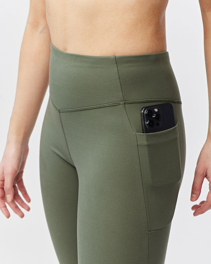 Go Again Womens Cropped Leggings For High Performance Training