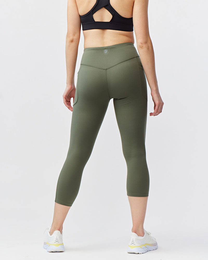 Go Again Womens Cropped Leggings For High Performance Training