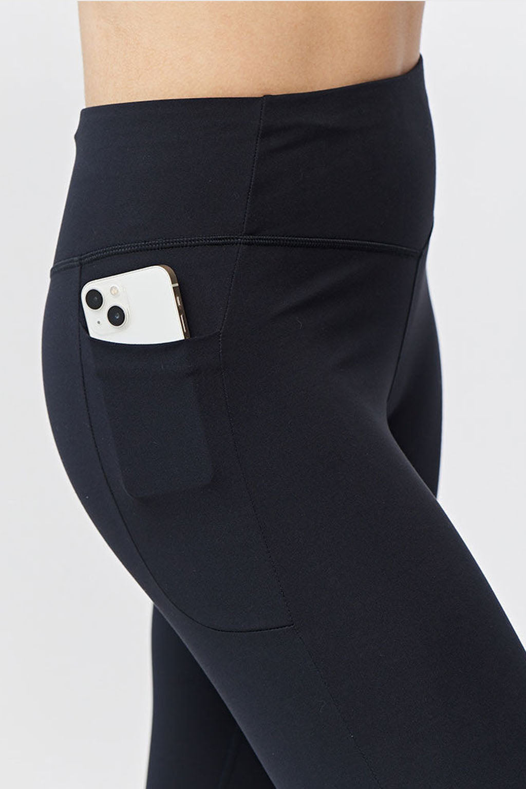 Go Again Womens Cropped Leggings For High Performance Training