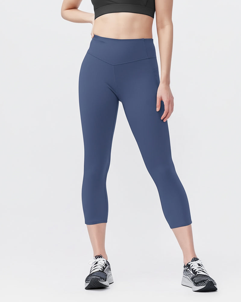 Go Again Womens Cropped Leggings For High Performance Training